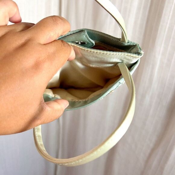 Vintage | Women’s | Bags | One Size | Green Beaded Floral Mini Bag - Picture 4 of 6